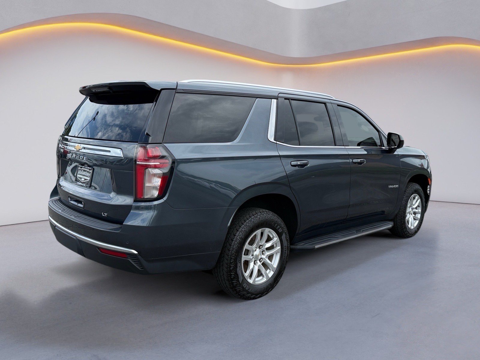 Used 2021 Chevrolet Tahoe LT RWD image 3