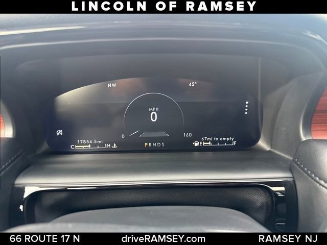Used 2023 Lincoln Nautilus Reserve image 16