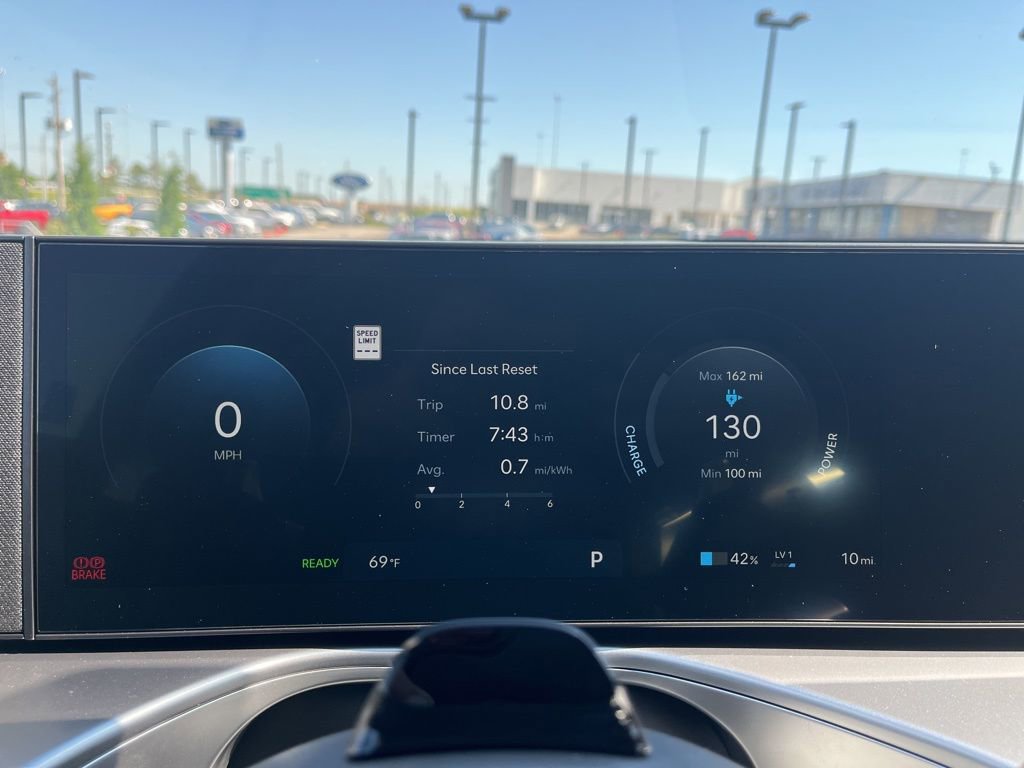 New 2026 Hyundai Ioniq 9 SE image 18