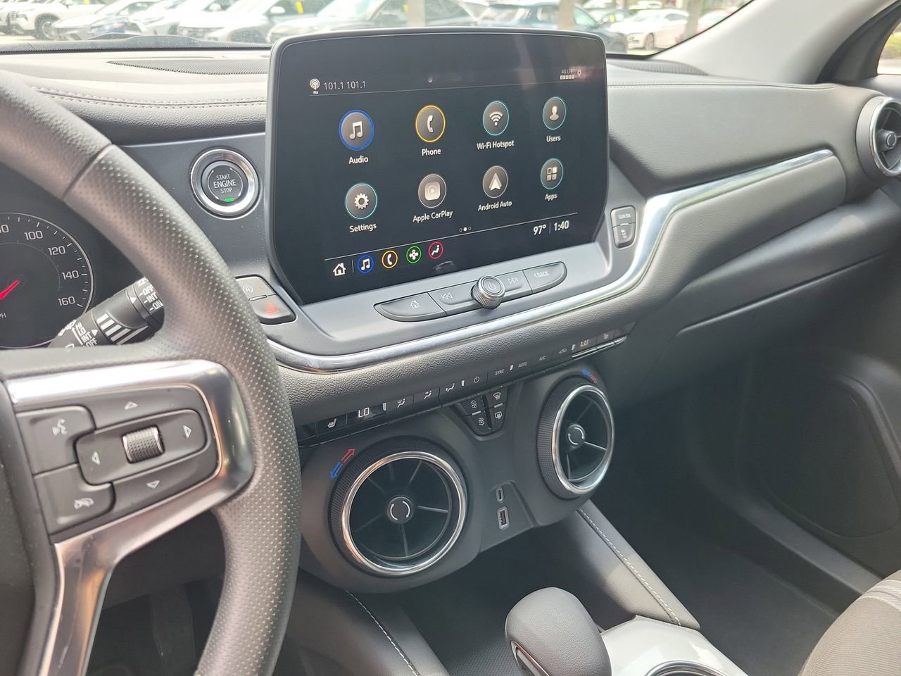 Used 2025 Chevrolet Blazer LT FWD image 22