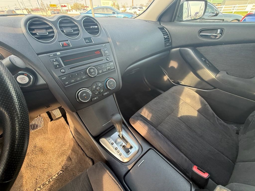 Used 2011 Nissan Altima 2.5 S image 14