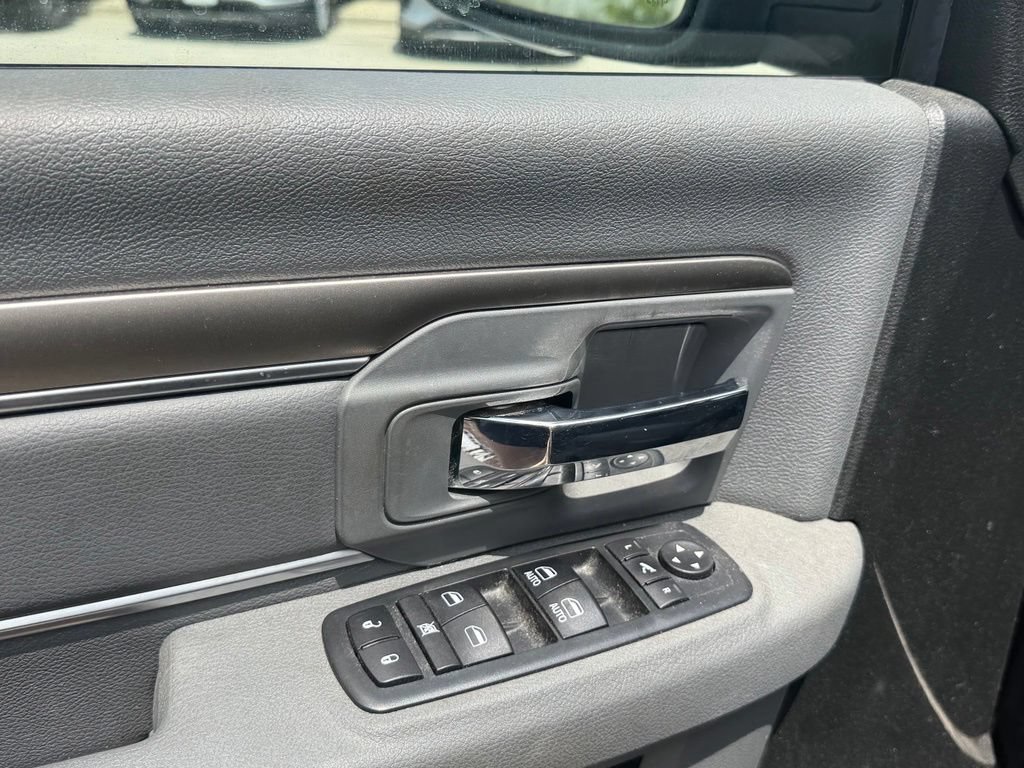 Used 2018 RAM 1500 Big Horn AWD/4WD image 6