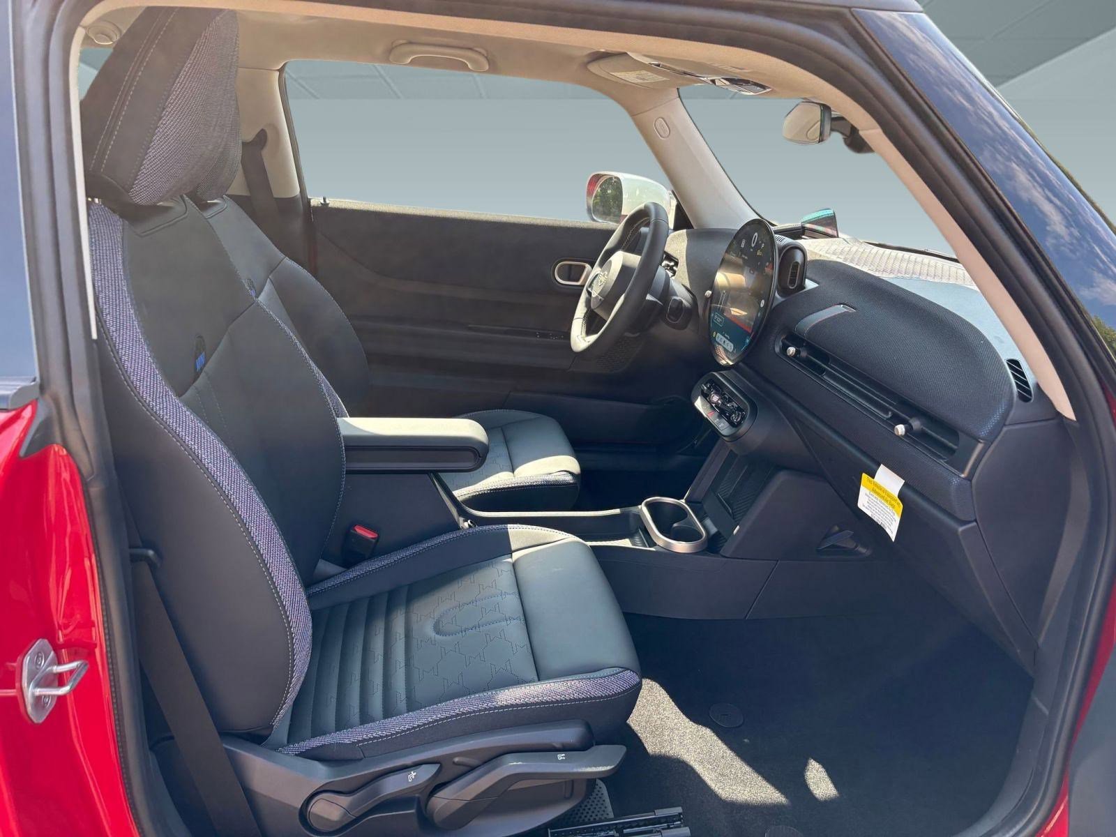 New 2026 MINI Cooper 2-Door Hardtop image 26