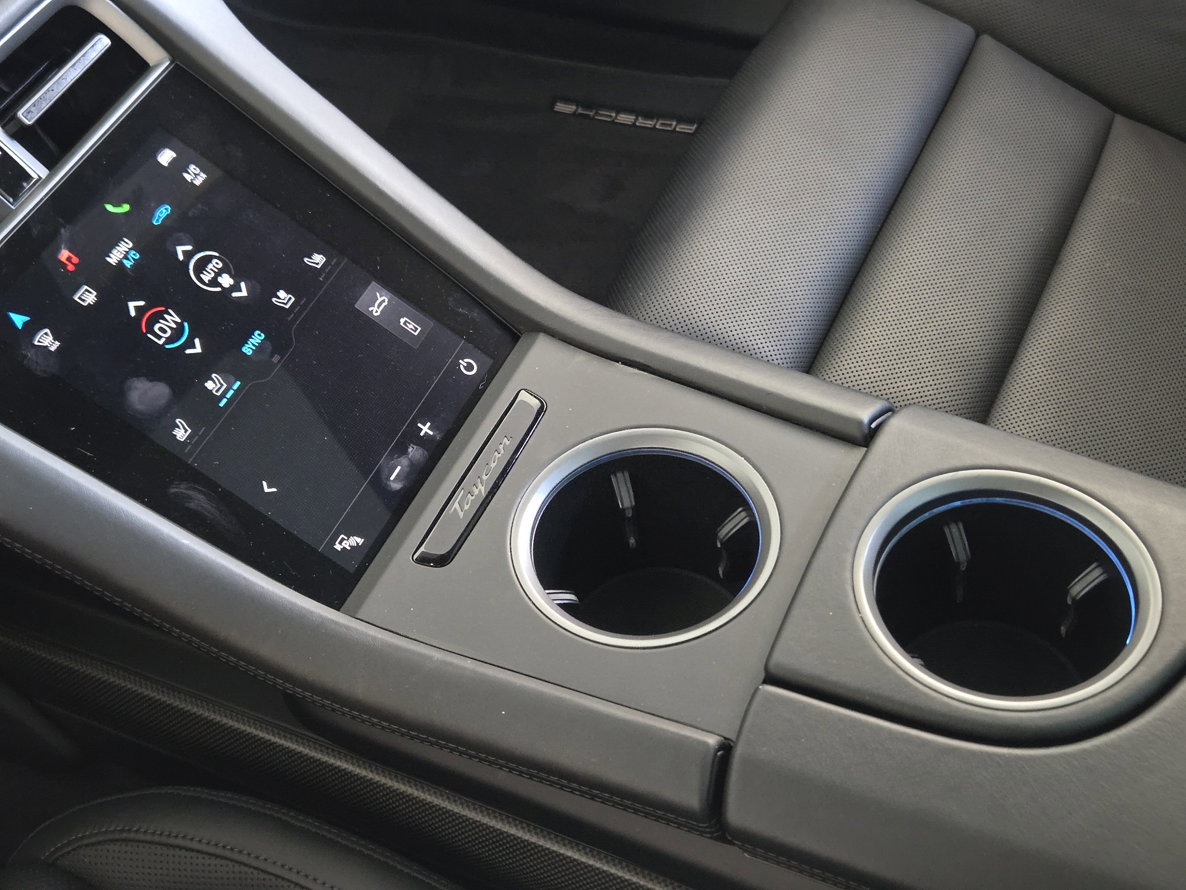 Certified 2021 Porsche Taycan Turbo S image 25