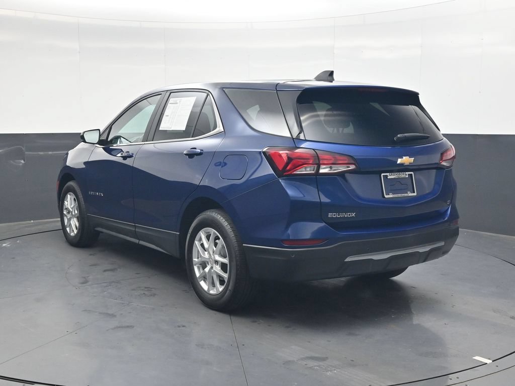 Used 2022 Chevrolet Equinox LT w/ Driver Convenience Package FWD image 7