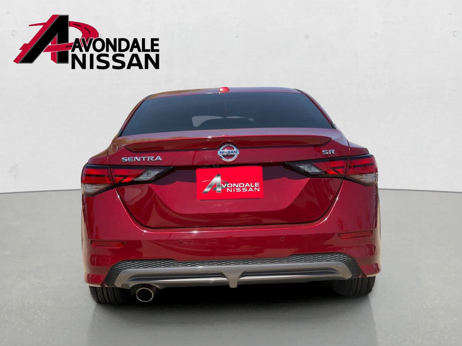 Used 2022 Nissan Sentra SR w/ SR Premium Package FWD image 5