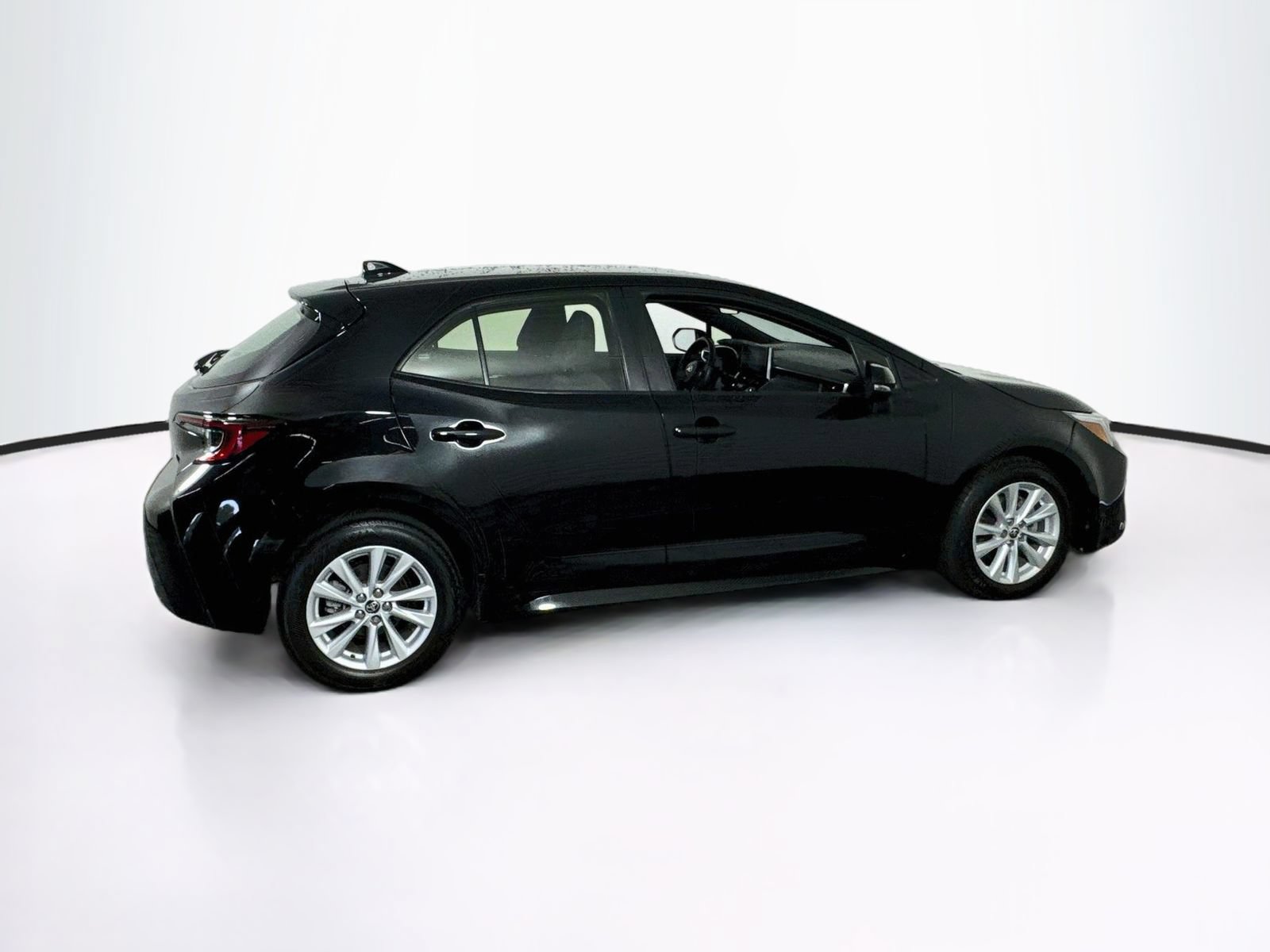 Certified 2024 Toyota Corolla SE FWD image 8