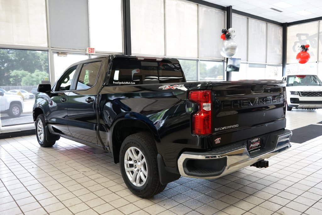 Used 2020 Chevrolet Silverado 1500 LT w/ All-Star Edition AWD/4WD image 4