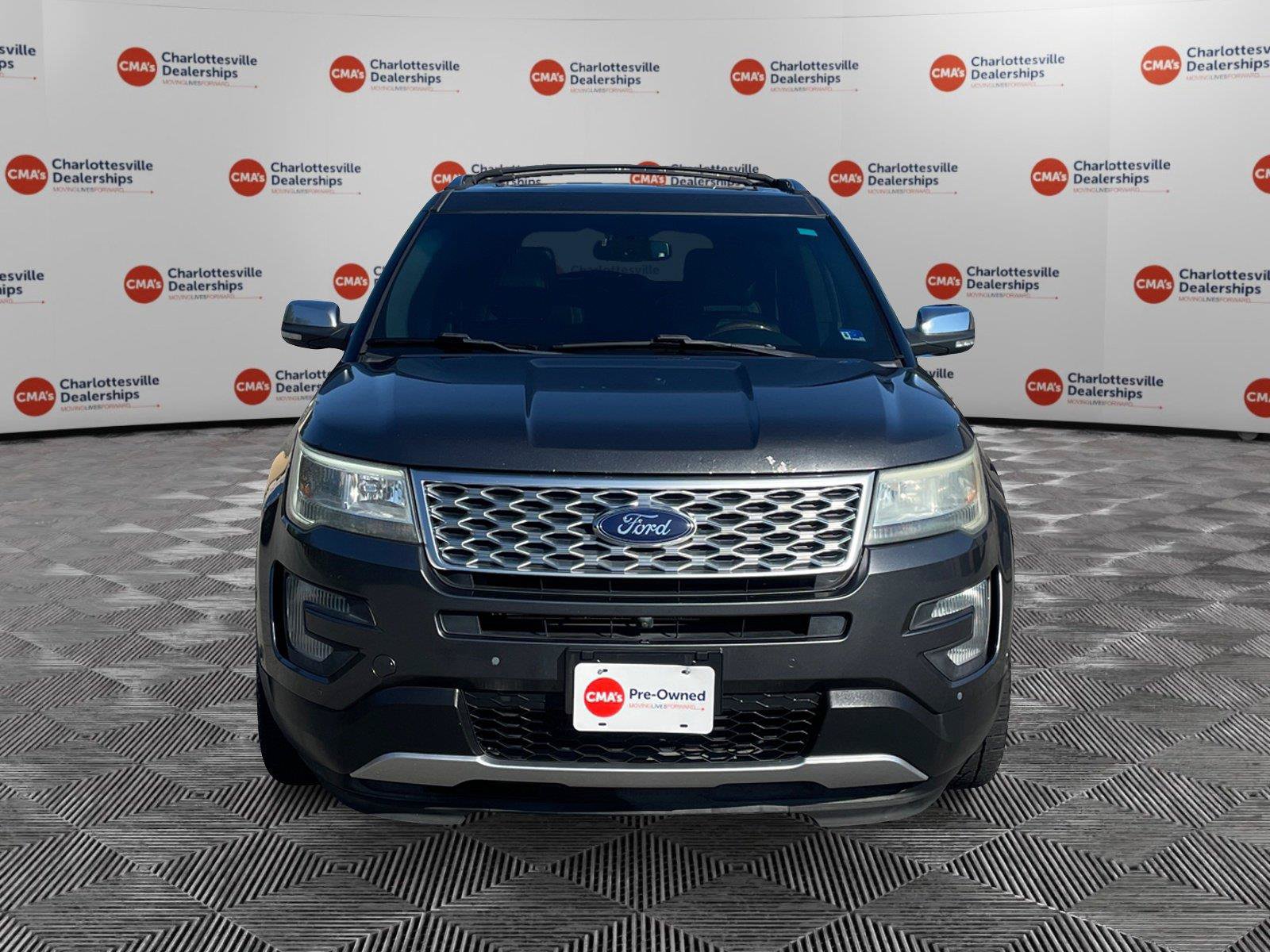 Used 2016 Ford Explorer Platinum AWD/4WD image 8