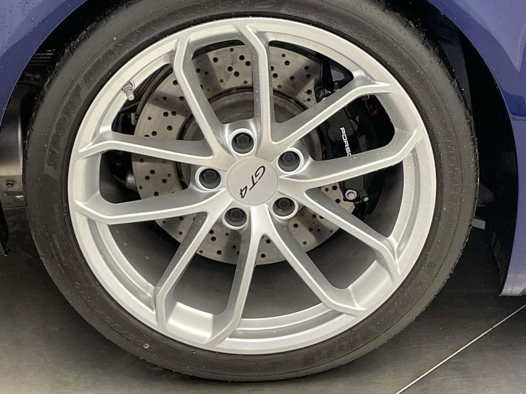 Certified 2022 Porsche 718 Cayman GT4 image 13