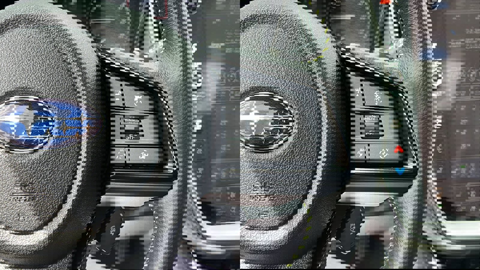 Certified 2025 Subaru Outback Onyx Edition AWD/4WD image 11