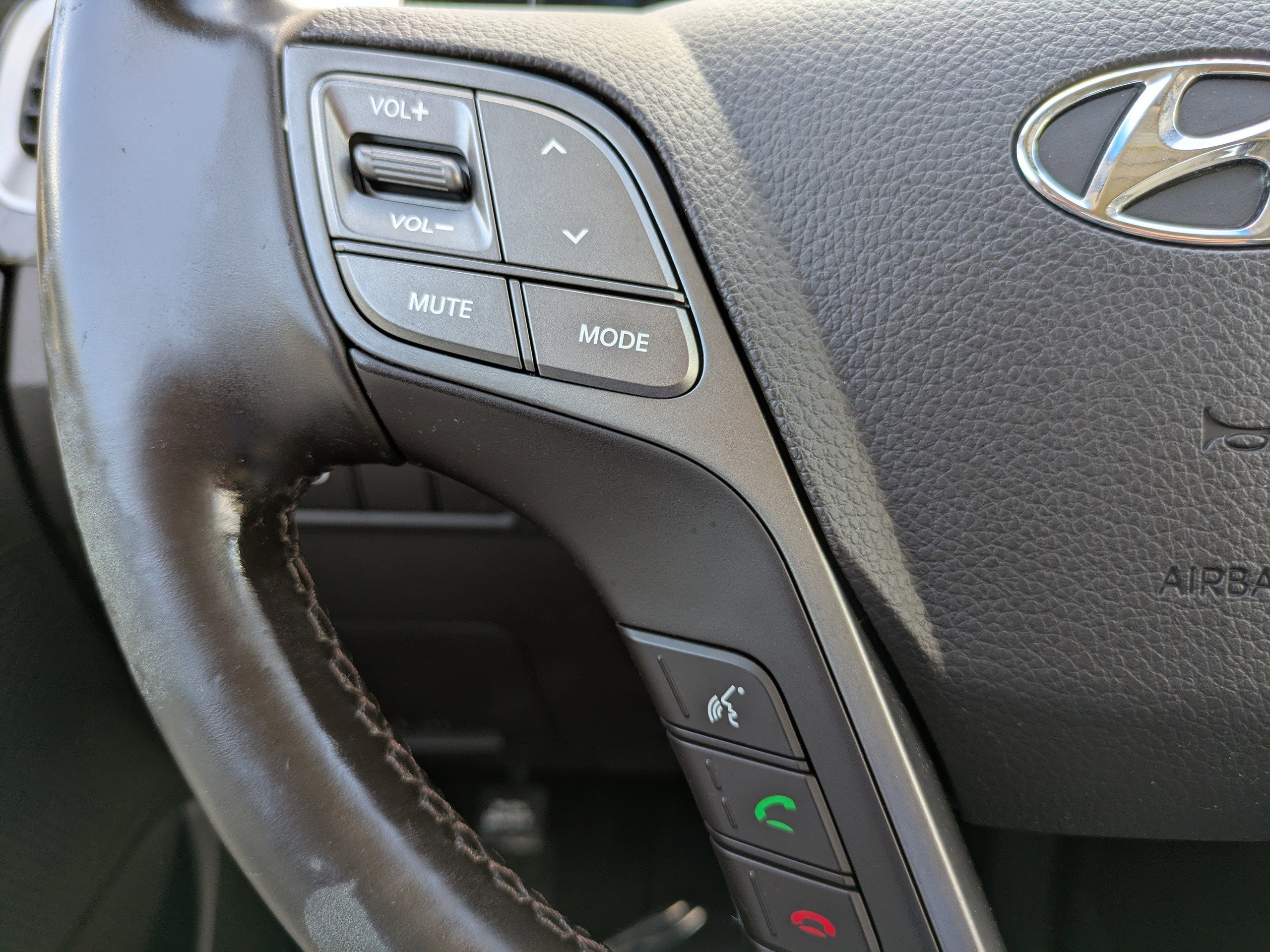 Used 2017 Hyundai Santa Fe Sport image 22