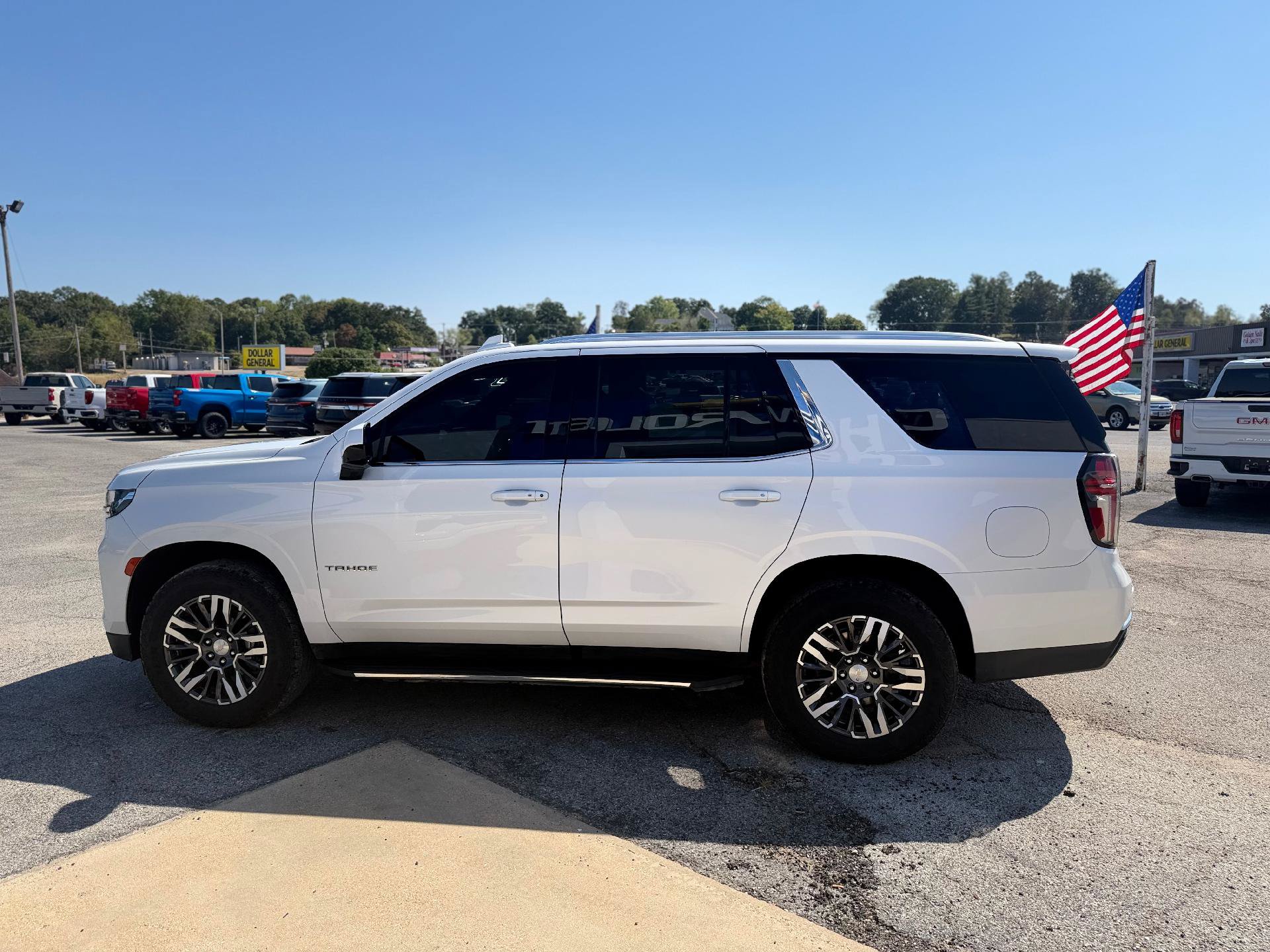 Used 2023 Chevrolet Tahoe LT AWD/4WD image 6