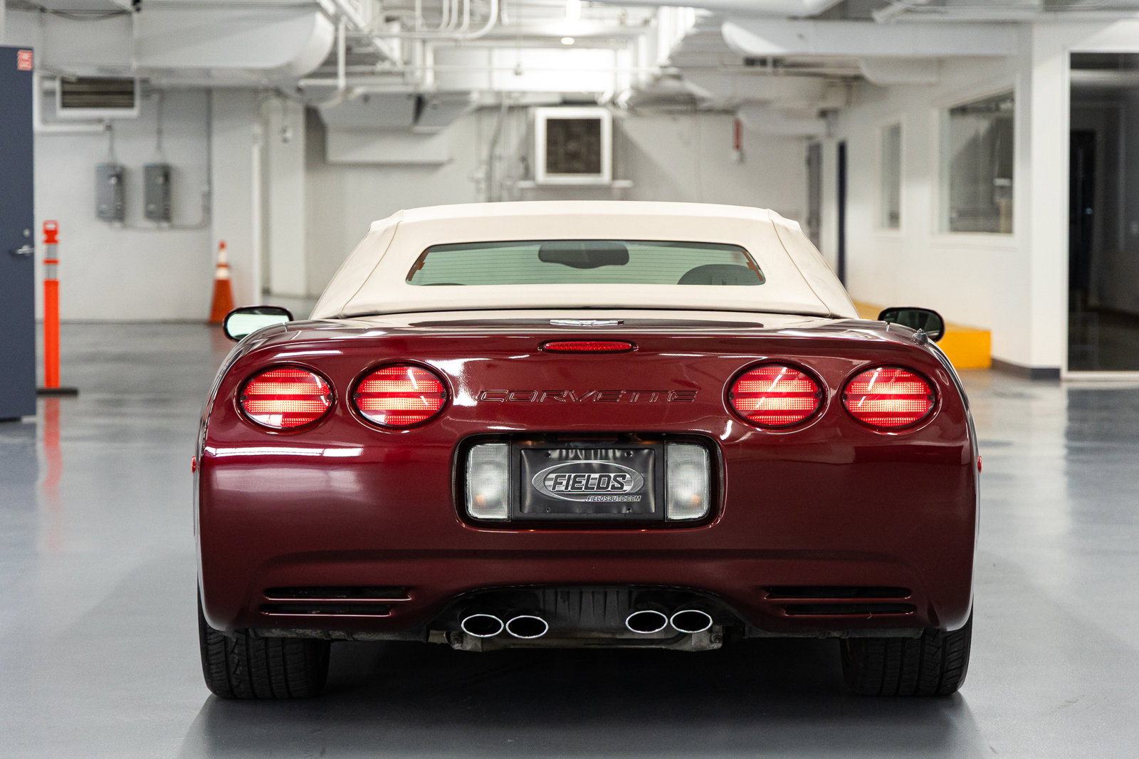 Used 2003 Chevrolet Corvette Convertible w/ Preferred Equipment Group1 RWD image 9