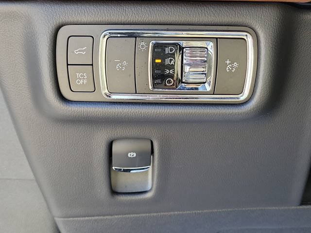 Certified 2023 Lincoln Nautilus Reserve AWD/4WD image 13
