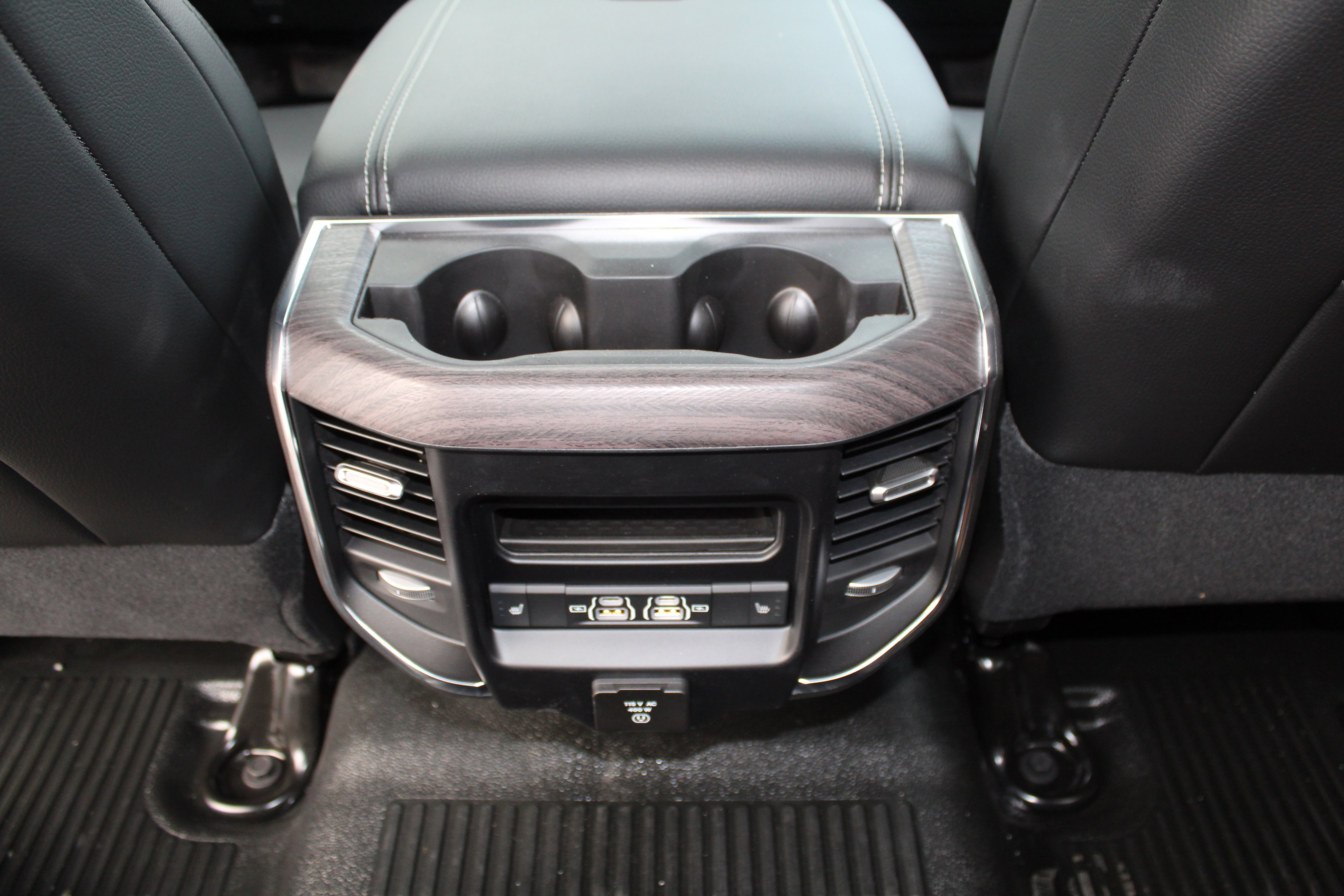 New 2026 RAM 5500 4x4 Crew Cab image 24