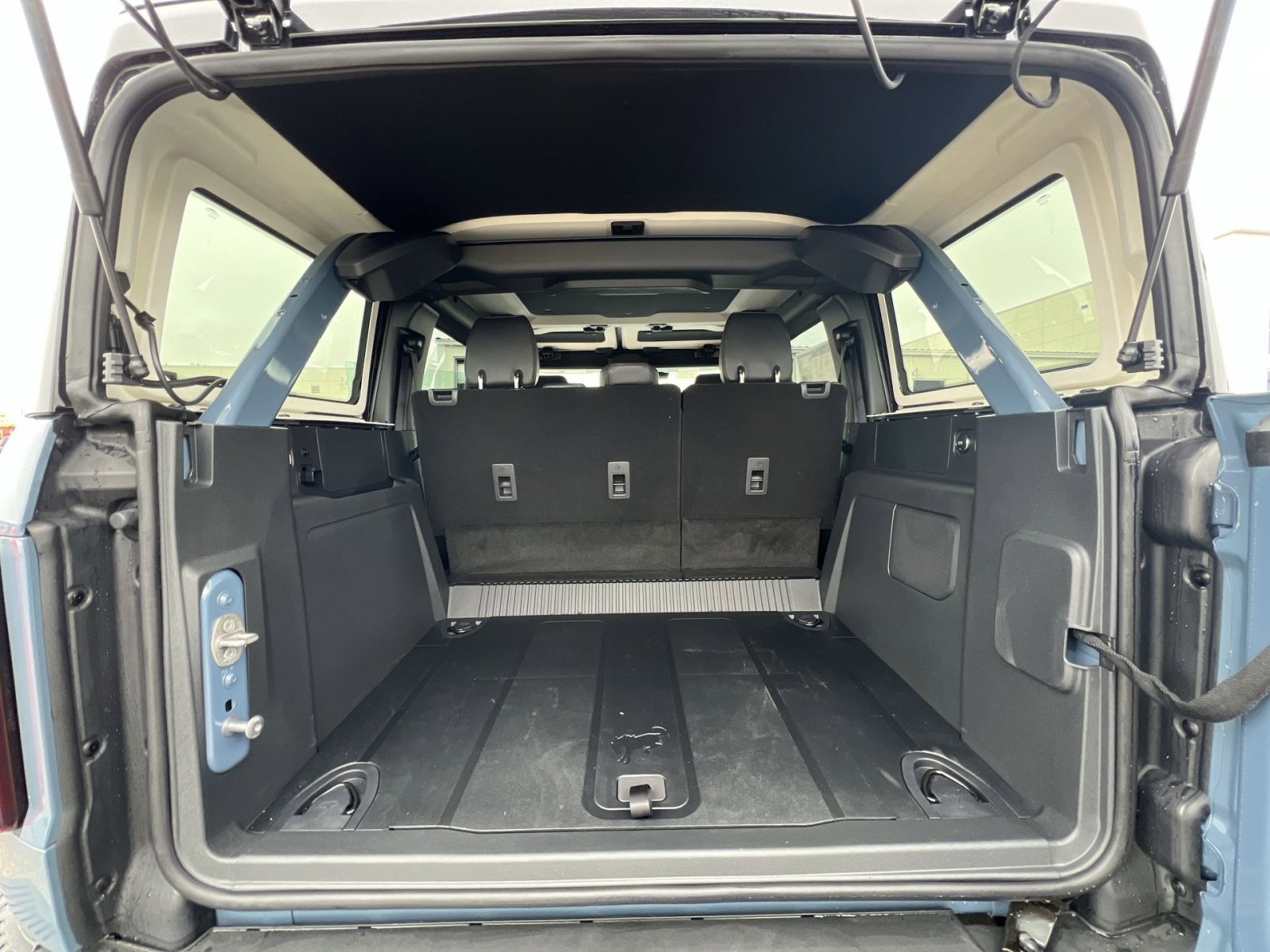 New 2025 Ford Bronco Badlands w/ Sasquatch Package image 25