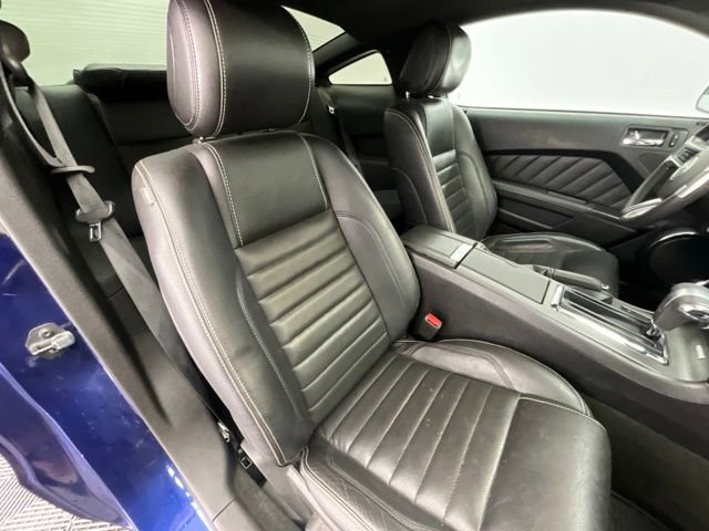 Used 2012 Ford Mustang Premium RWD image 11