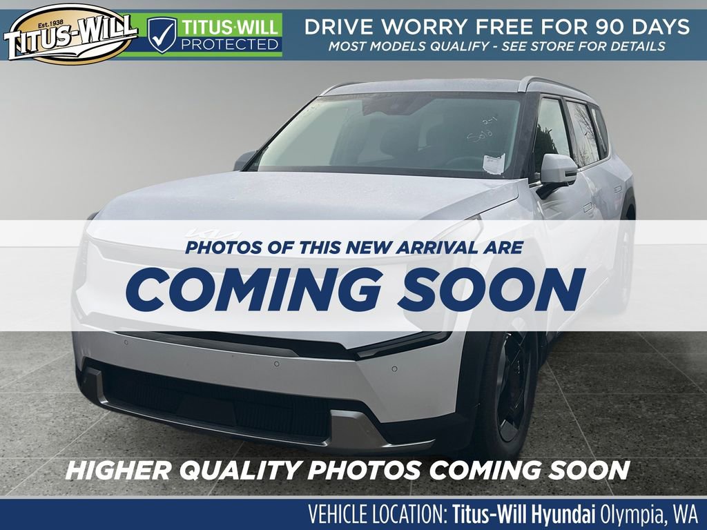 Used 2025 Kia EV9 Wind image 2