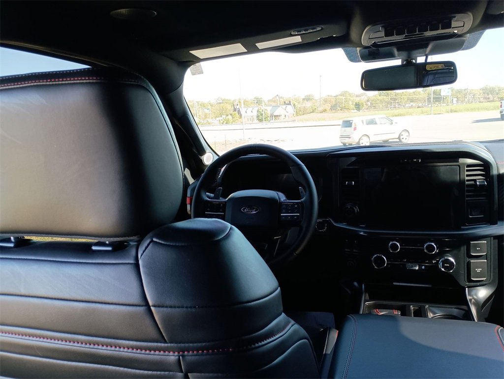 Used 2025 Ford F150 Raptor image 15