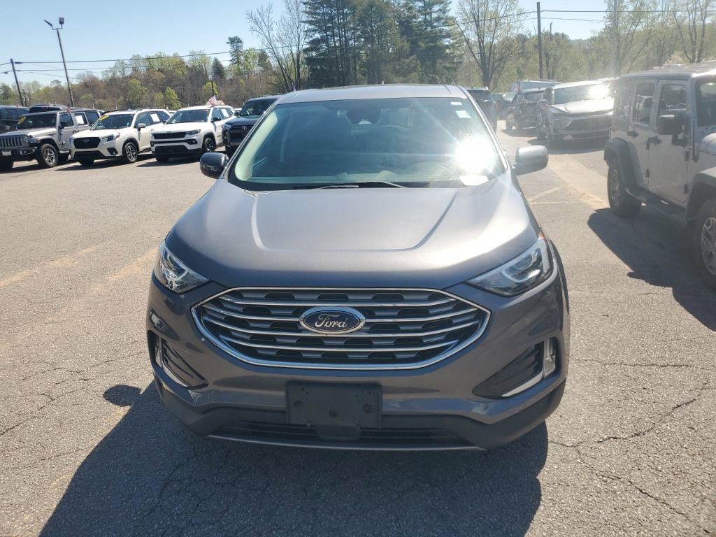 Used 2021 Ford Edge SEL w/ Convenience Package FWD image 3