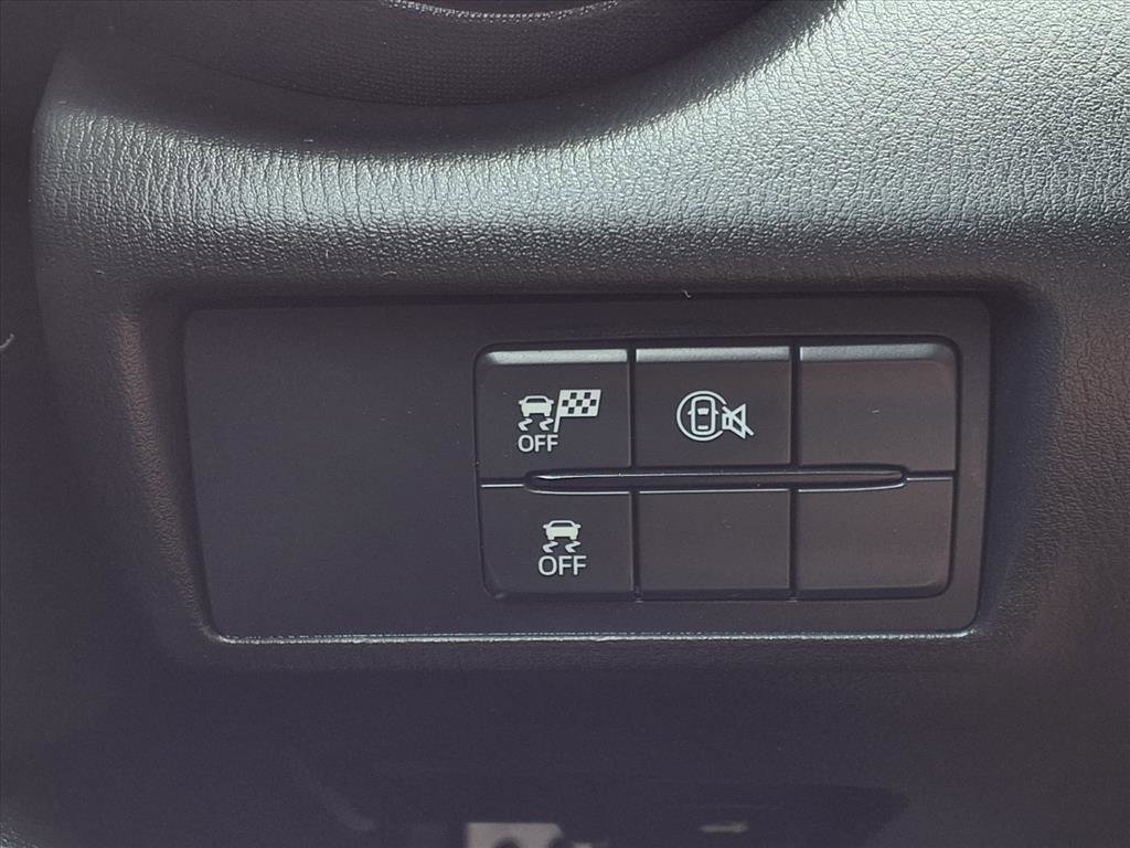 Used 2025 MAZDA MX-5 Miata RF Club w/ Interior Package RWD image 12