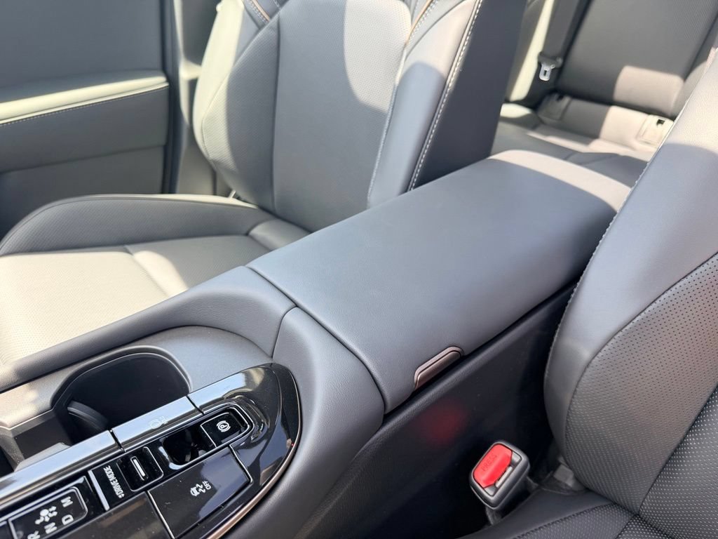 New 2026 Toyota Crown Platinum AWD/4WD image 22