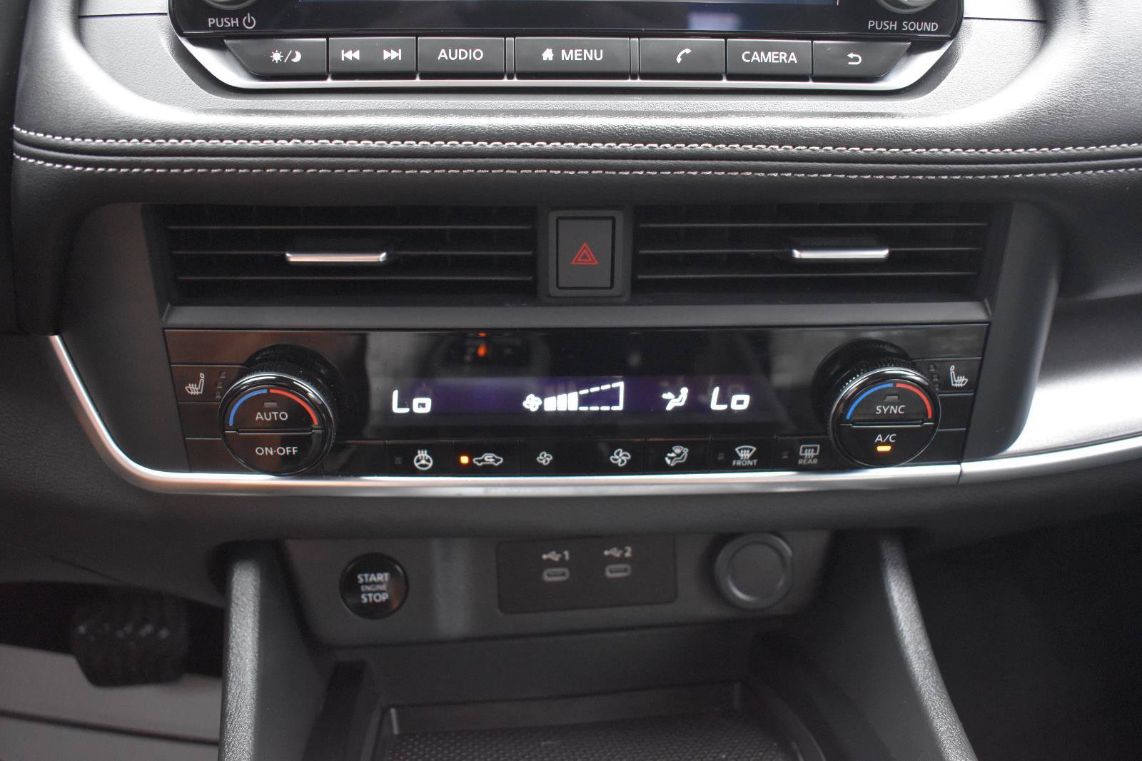 Certified 2024 Nissan Rogue SV w/ SV Premium Package FWD image 38