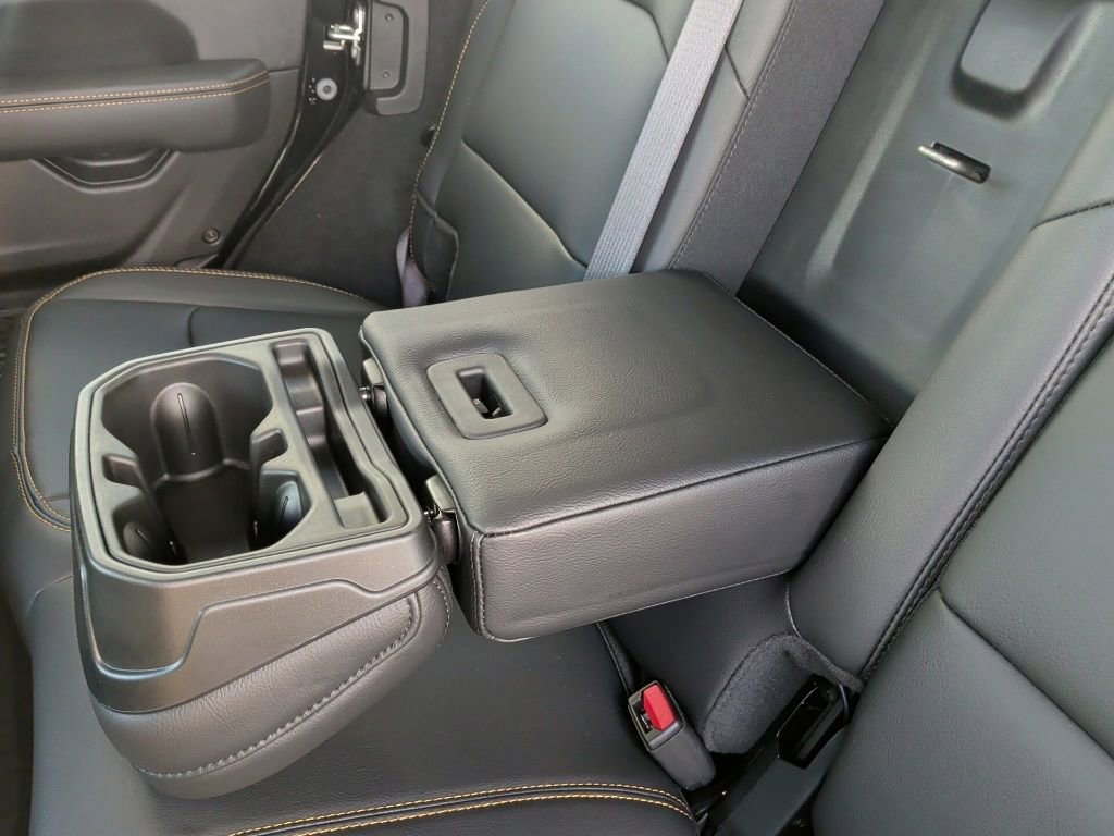 New 2025 Jeep Wrangler Sahara w/ Safety Group image 38