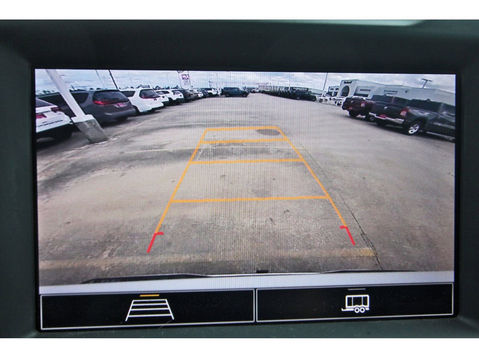 Used 2024 Chevrolet Silverado 1500 Custom image 26