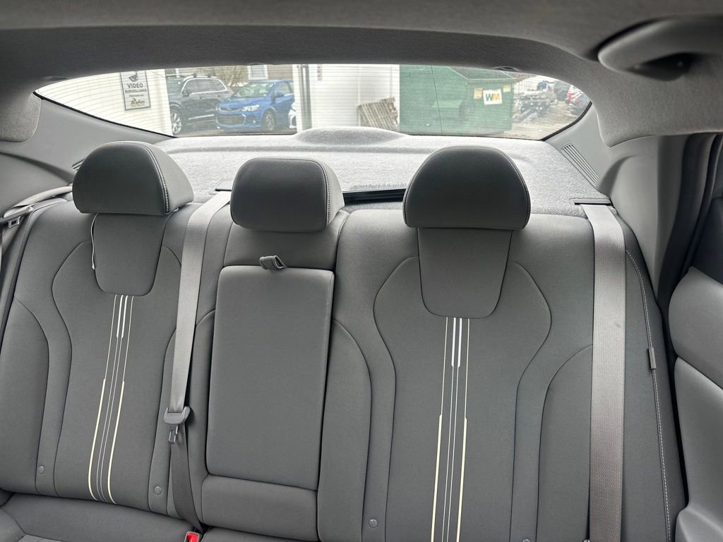 Used 2025 Hyundai Elantra SEL image 20