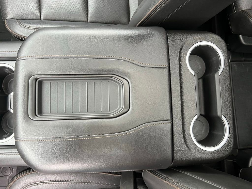 Used 2021 Chevrolet Suburban High Country w/ Premium Package 2 image 35