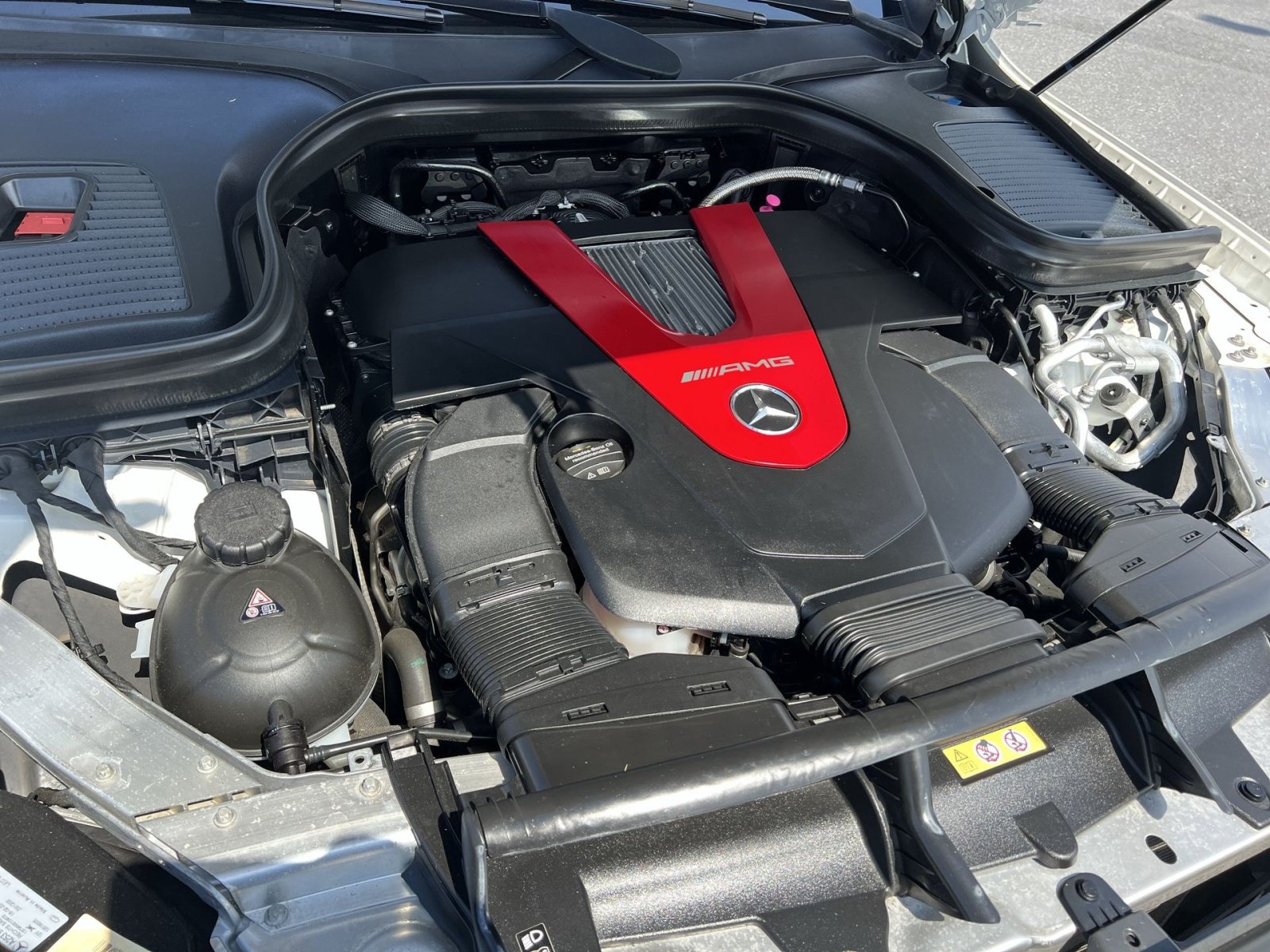 Used 2022 Mercedes-Benz GLC 43 AMG 4MATIC w/ Multimedia Package Lite image 27
