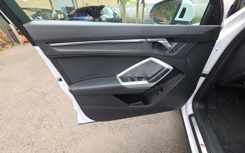 Used 2020 Audi Q3 2.0T Premium AWD/4WD image 32