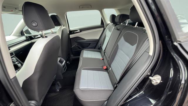 New 2026 Volkswagen Taos S image 19