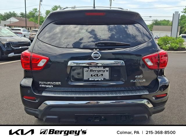Used 2018 Nissan Pathfinder Platinum AWD/4WD image 6