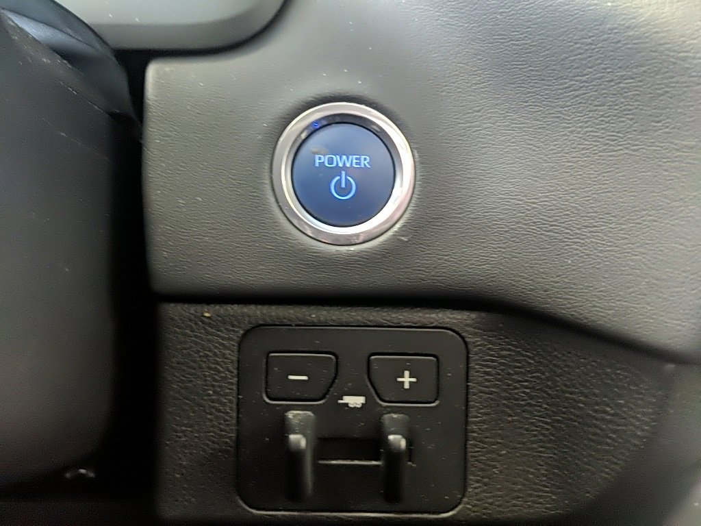 Used 2024 Toyota Sequoia Platinum image 28