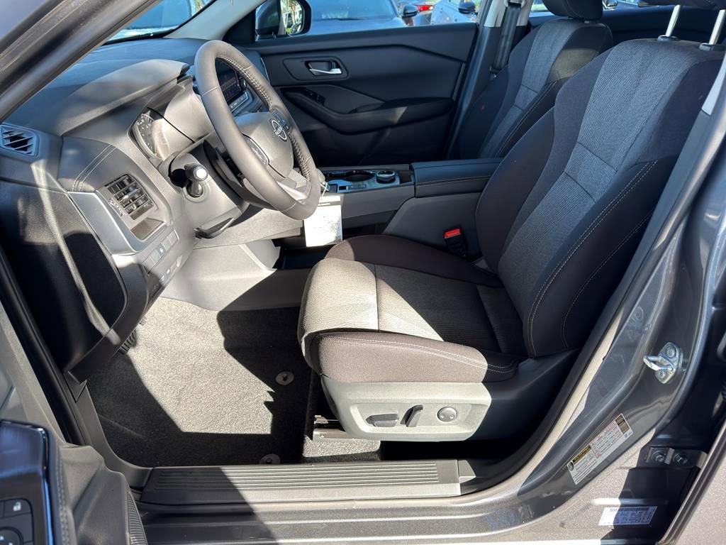 New 2026 Nissan Rogue SV w/ Cold Weather Package image 16