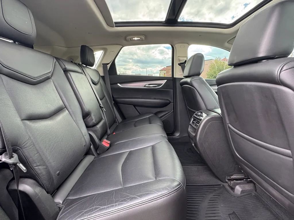 Used 2019 Cadillac XT4 Sport w/ Cold Weather Package image 25