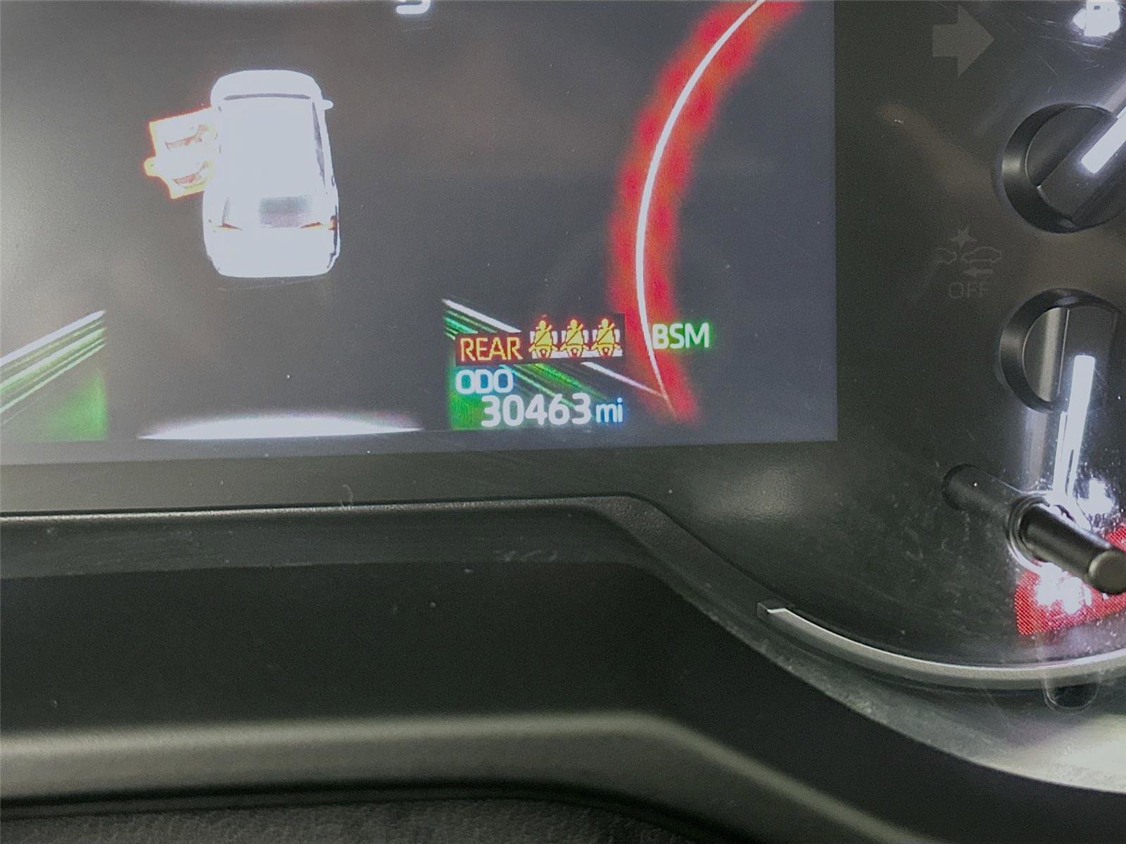 Used 2025 Toyota RAV4 XLE image 18