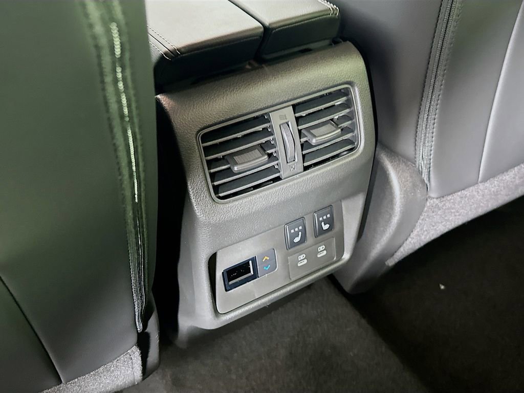 New 2026 Nissan Rogue Platinum w/ Platinum Premium Package image 34