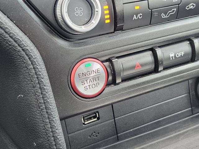 Certified 2022 Ford Mustang Coupe RWD image 25