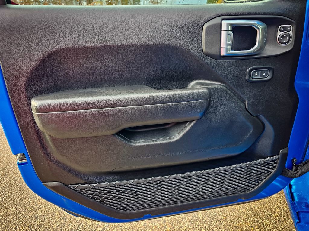 Certified 2022 Jeep Wrangler Sport S image 10