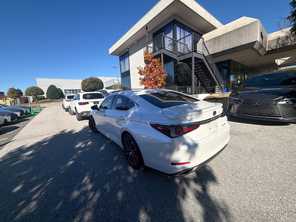Certified 2025 Lexus ES 350 w/ Premium Package FWD image 15
