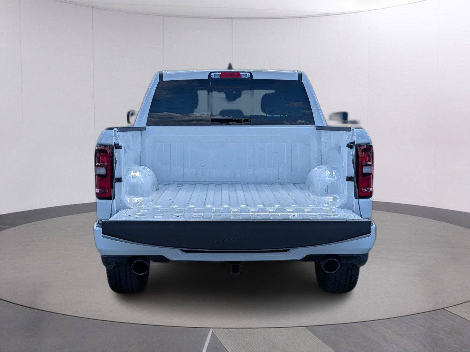 Used 2026 RAM 1500 Big Horn AWD/4WD image 5