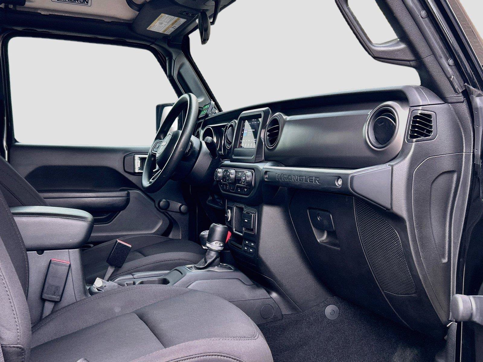 Used 2023 Jeep Wrangler Unlimited Sport AWD/4WD image 14