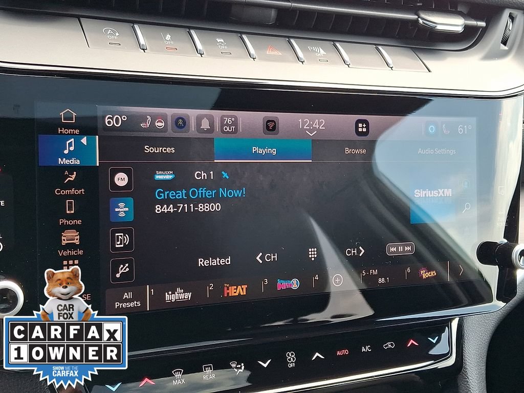 Used 2026 Jeep Grand Cherokee Altitude AWD/4WD image 18