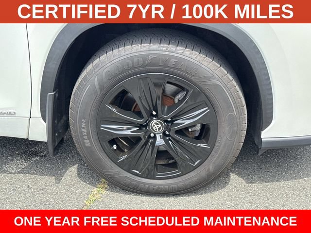Used 2021 Toyota Highlander XLE AWD/4WD image 7