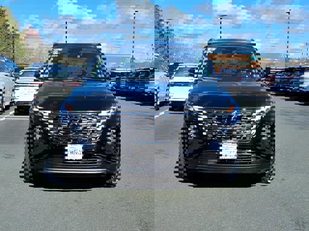 Used 2023 Hyundai Tucson Limited w/ Cargo Package image 2