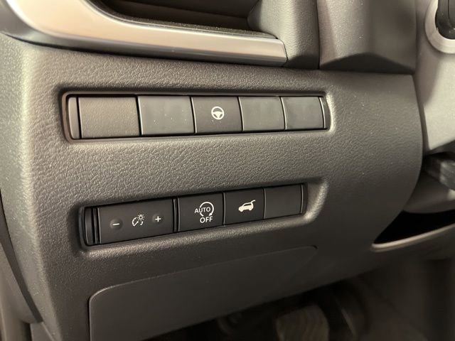 New 2026 Nissan Rogue SV FWD image 29